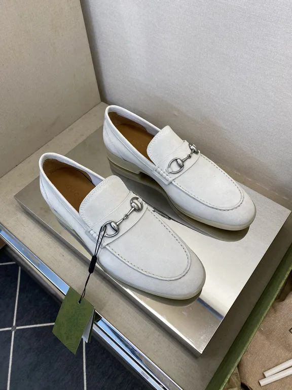 Gucci Shoe 